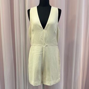 Halston Cream Sleeveless Romper